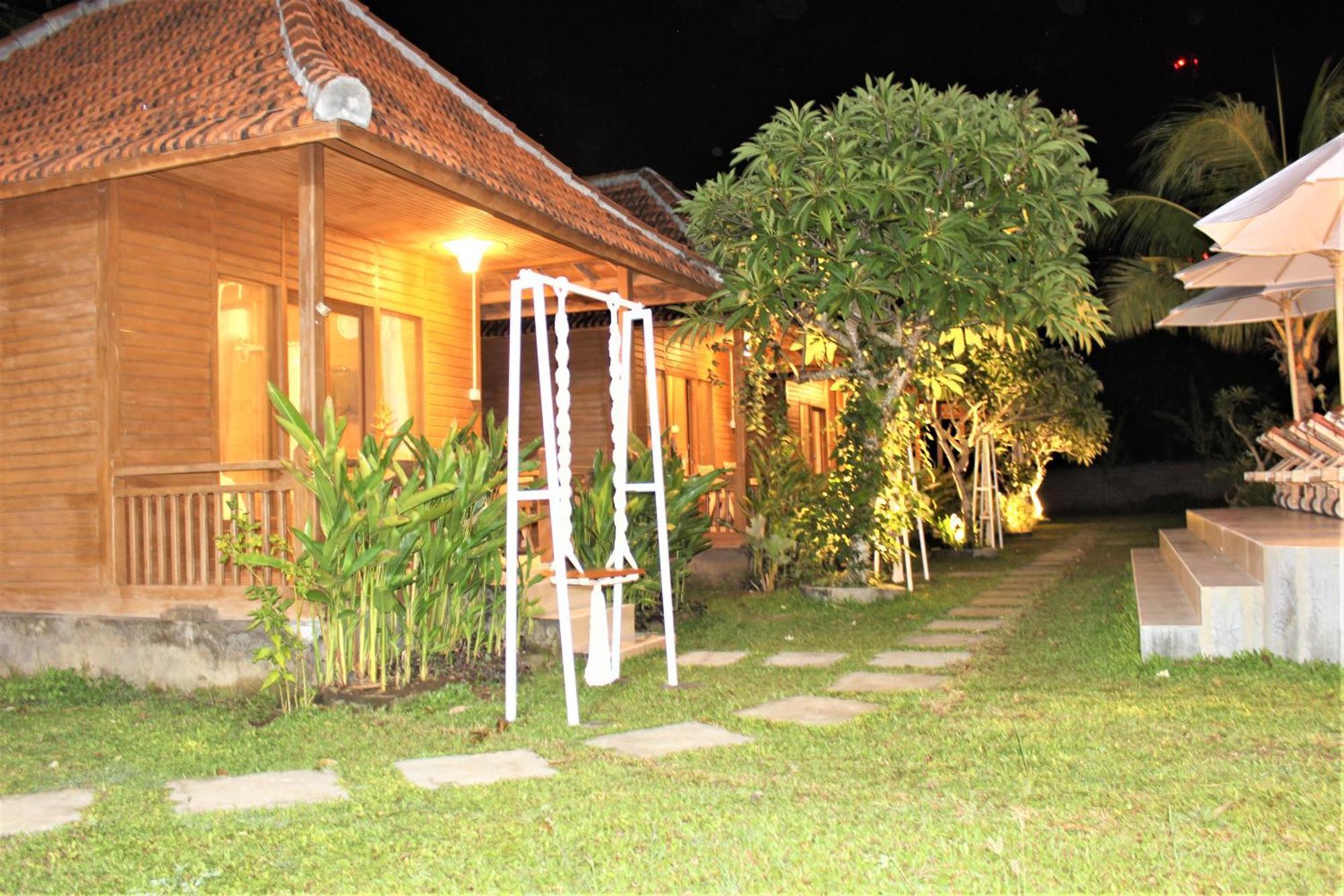Batununggul Green Village Jungle Resort מראה חיצוני תמונה