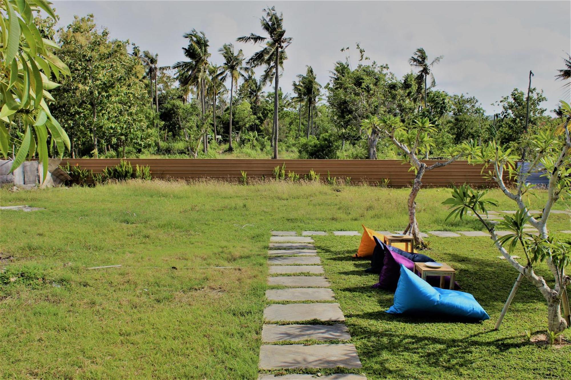 Batununggul Green Village Jungle Resort מראה חיצוני תמונה