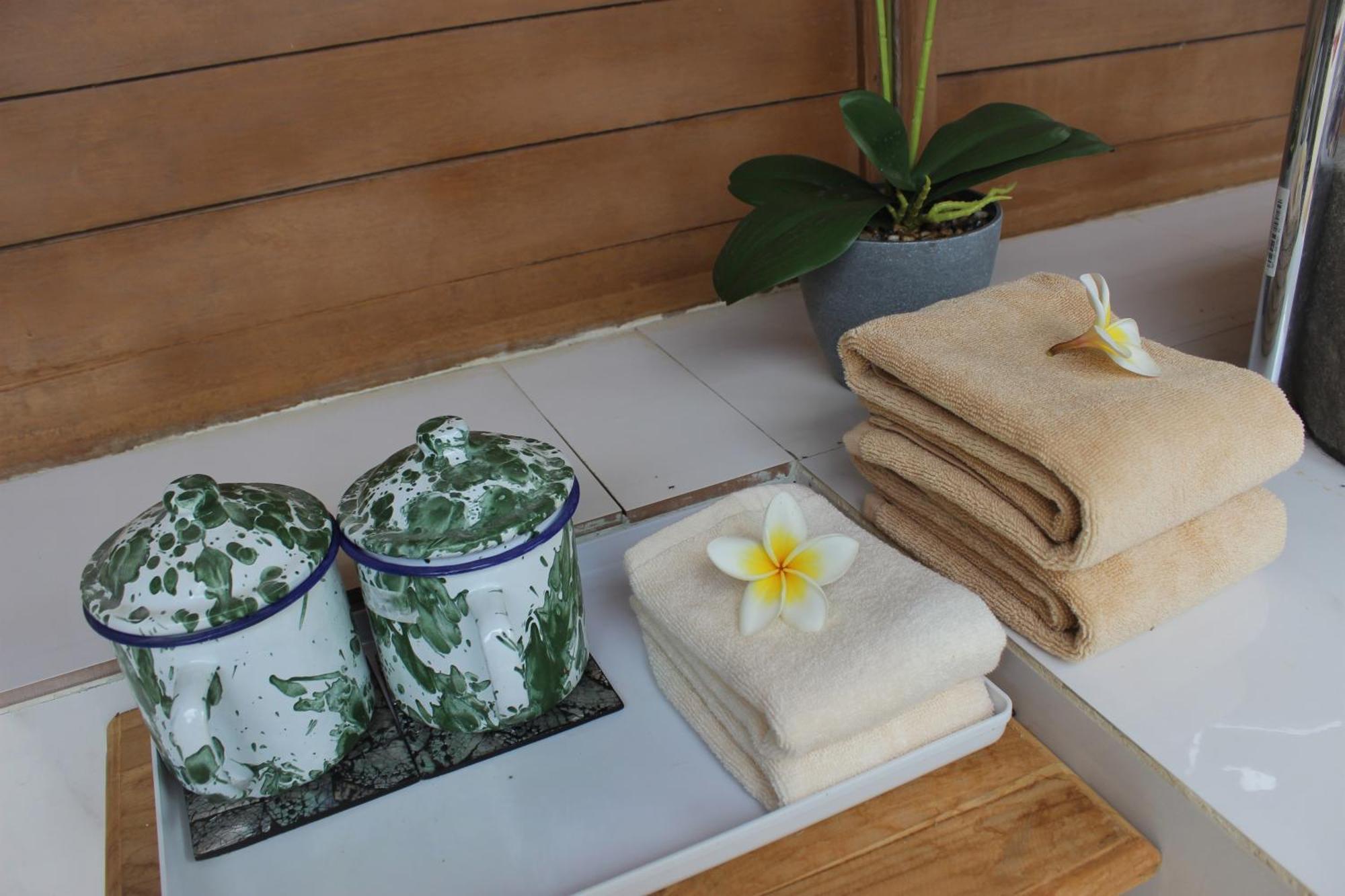 Batununggul Green Village Jungle Resort מראה חיצוני תמונה